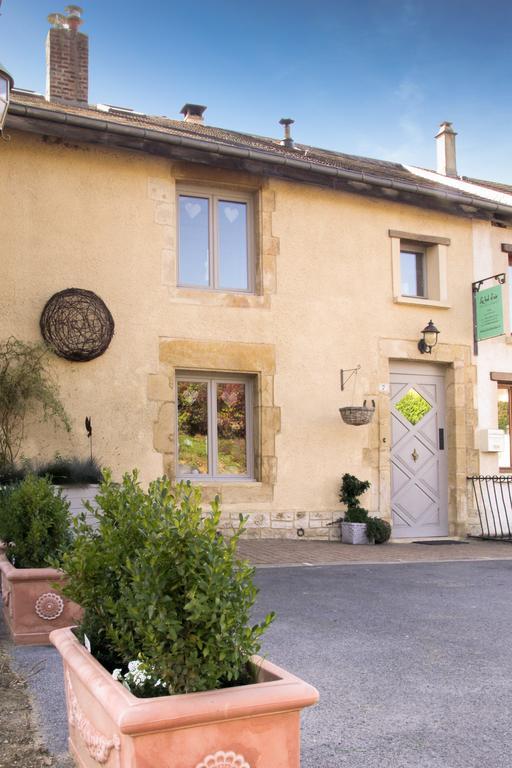 Gite Le Bol D'Air Puilly-et-Charbeaux Zewnętrze zdjęcie